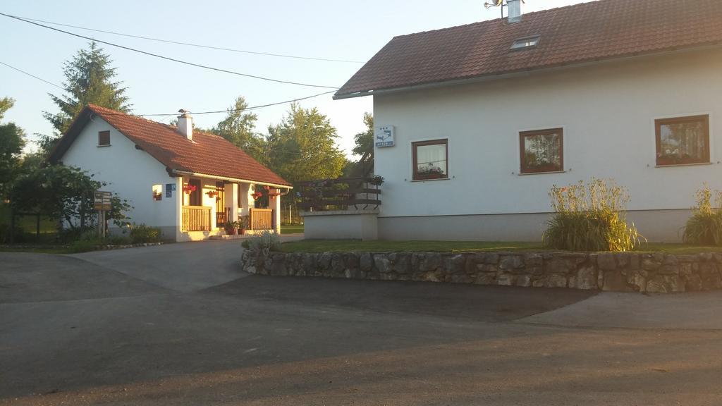 Guest House Family Dukic Rakovica Zewnętrze zdjęcie