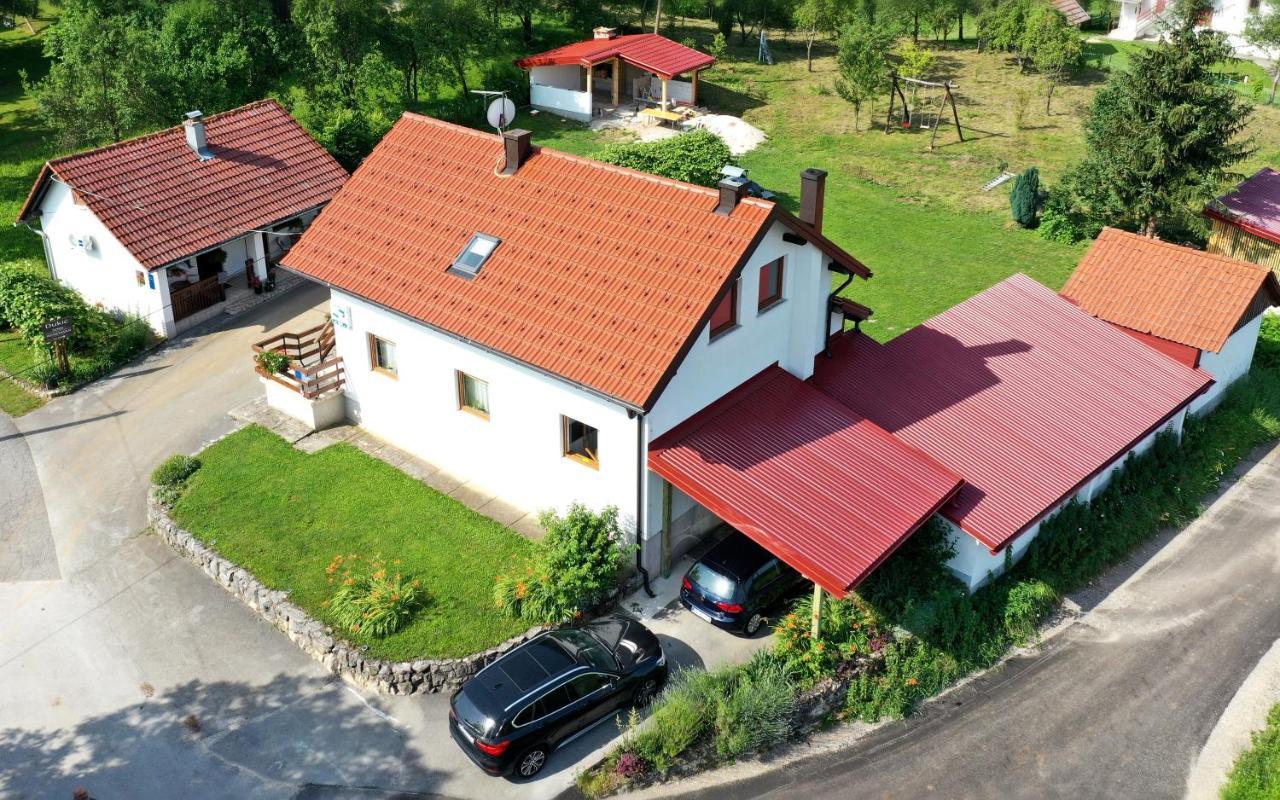 Guest House Family Dukic Rakovica Zewnętrze zdjęcie
